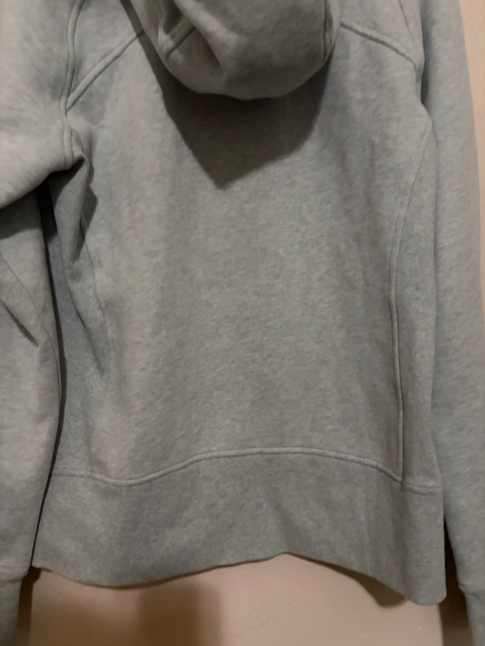 Lululemon Light Mint Green Scuba Full-Zip Hoodie. Worn Once. Excellent Condition - Picture 10 of 11